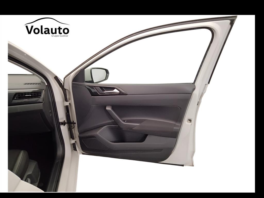 VOLKSWAGEN Polo VI 2022 - Polo 1.0 tgi Life 90cv