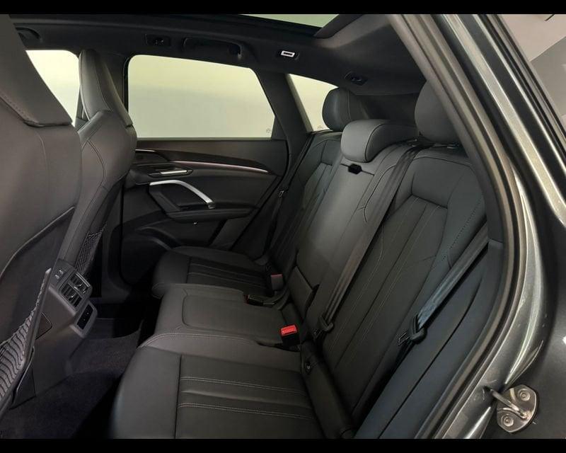 Audi Q5 3ª serie TDI 150 kW mHEV+ S tronic quattro S line edition