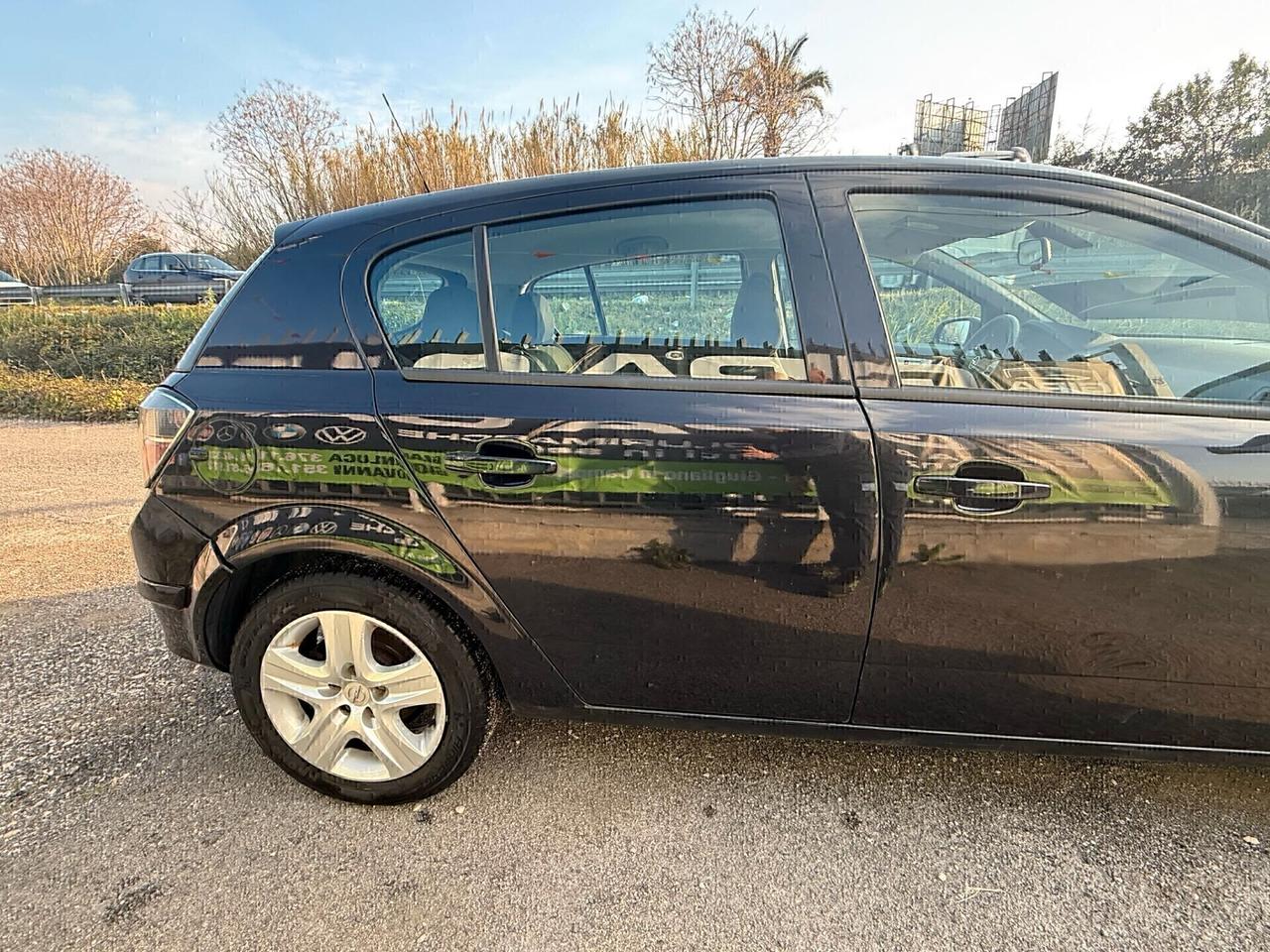 Opel Astra 1.4 16V GPL-TECH 5 porte Enjoy