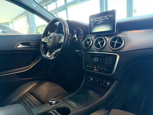 MERCEDES-BENZ CLA 220 d S.W. Automatic Premium AMG