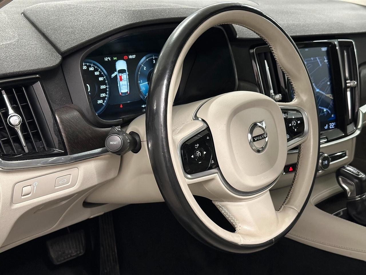 Volvo V90 Cross Country D4 AWD Geartronic Pro