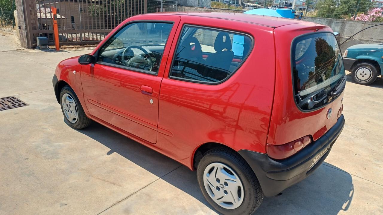 Fiat 600 1.1 Active