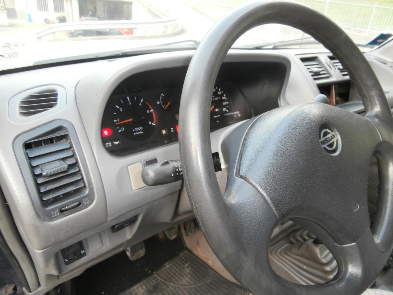 Nissan Terrano II 2.7 Autocarro 3 porte Leggi testo