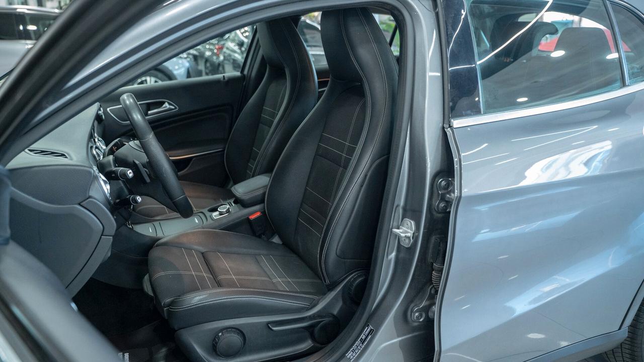 Mercedes-benz GLA 200 D (cdi) SPORT AUTO NAVI PELLE FULL OPTIONAL