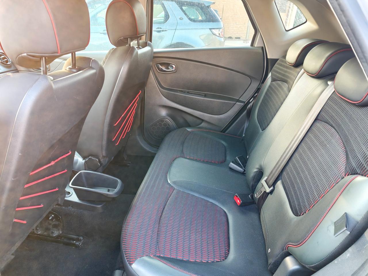 Renault Captur dCi 8V 90 CV EDC Start&Stop Energy Hypnotic