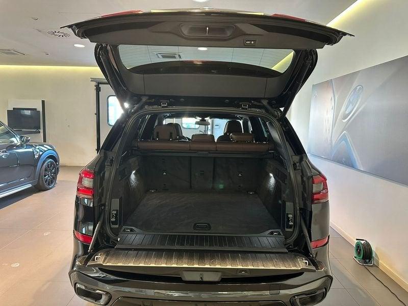 BMW X5 xdrive30d mhev 48V Msport auto