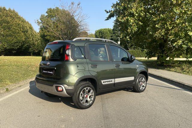 FIAT Panda CROSS 0.9 TwinAir Turbo S&S 4x4 NEOPATENTATI