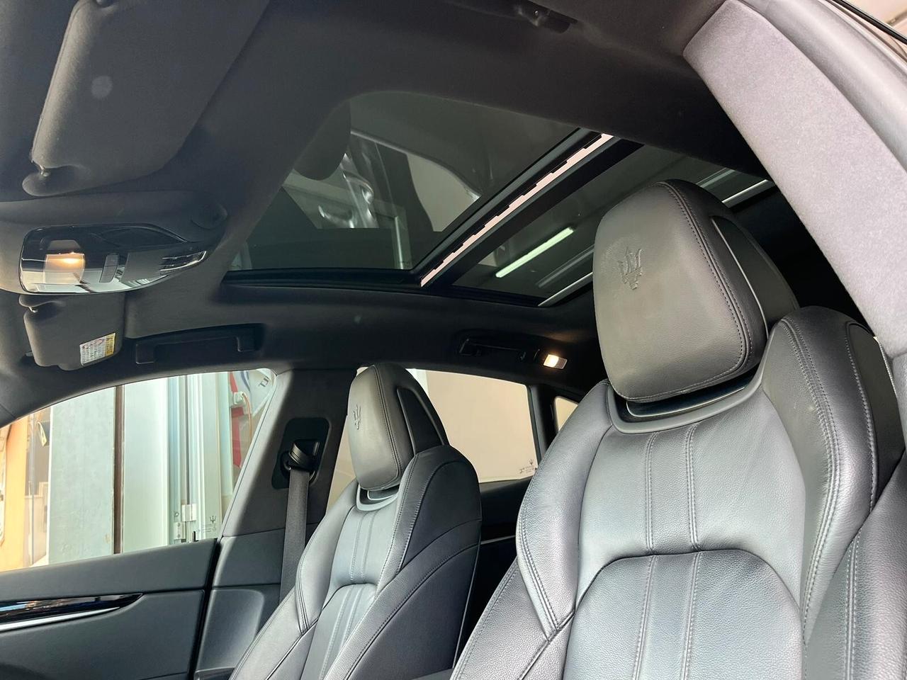 Maserati Levante V6 3.0 250cv Diesel Q4 Gransport