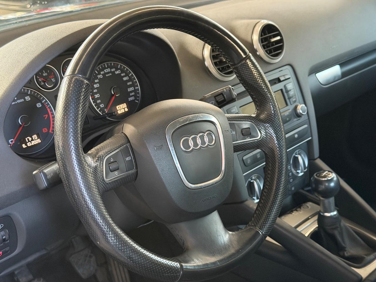 Audi A3 1.6 s-line