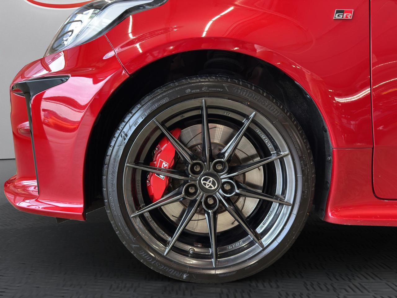 Toyota YARIS GR CIRCUIT