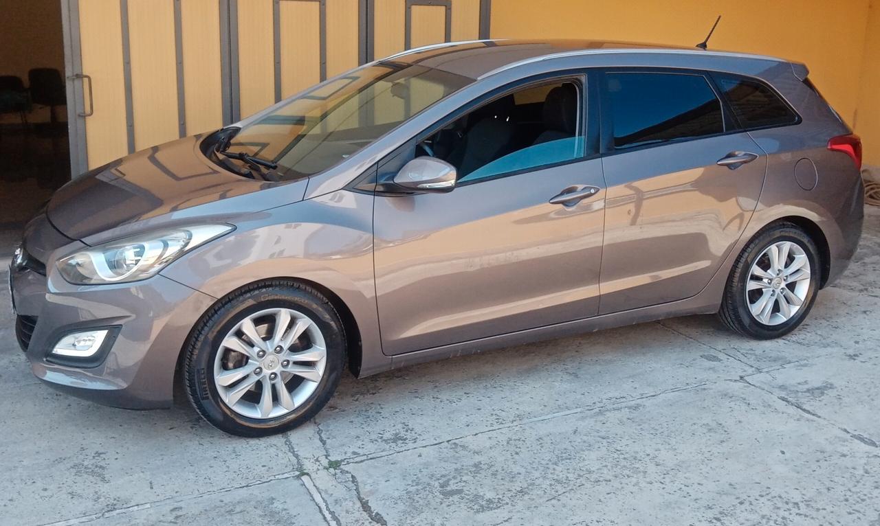 Hyundai i30 Wagon 1.6 CRDi Comfort