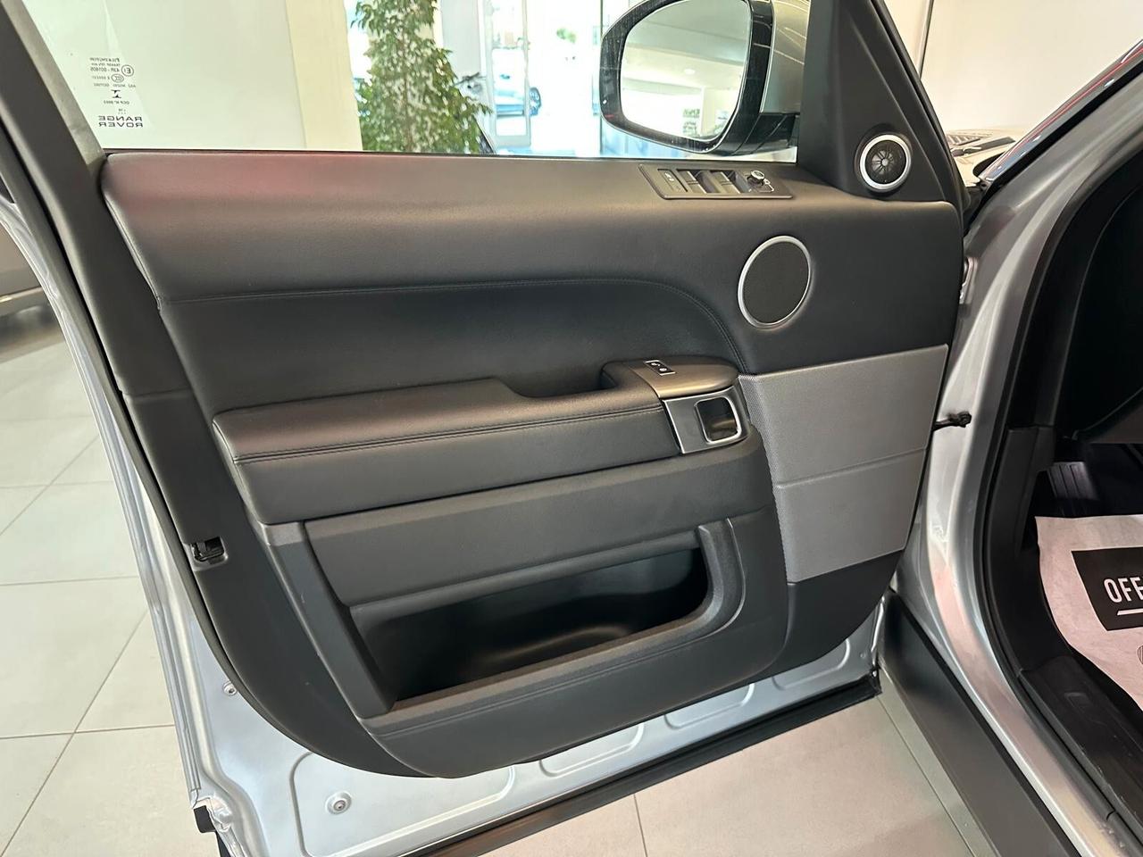 Land Rover Range Sport 3.0 TDV6 SE