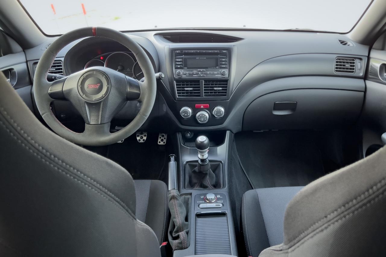 Subaru Impreza STI JDM 2.0