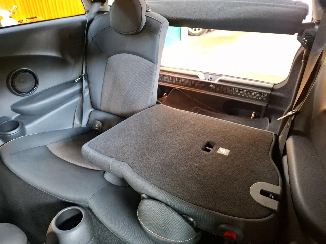 Mini 1.2 One Boost 75cv vetri privacy