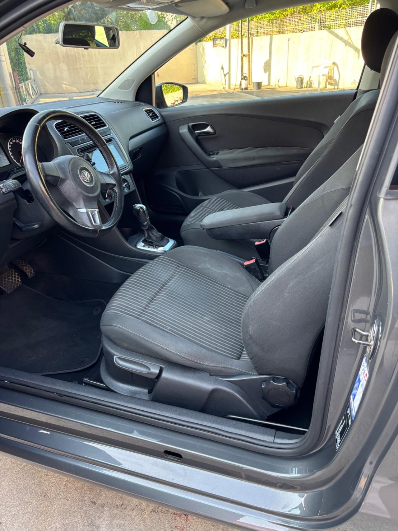 Volkswagen Polo 1.6TDI 3 porte cambio automatico DSG