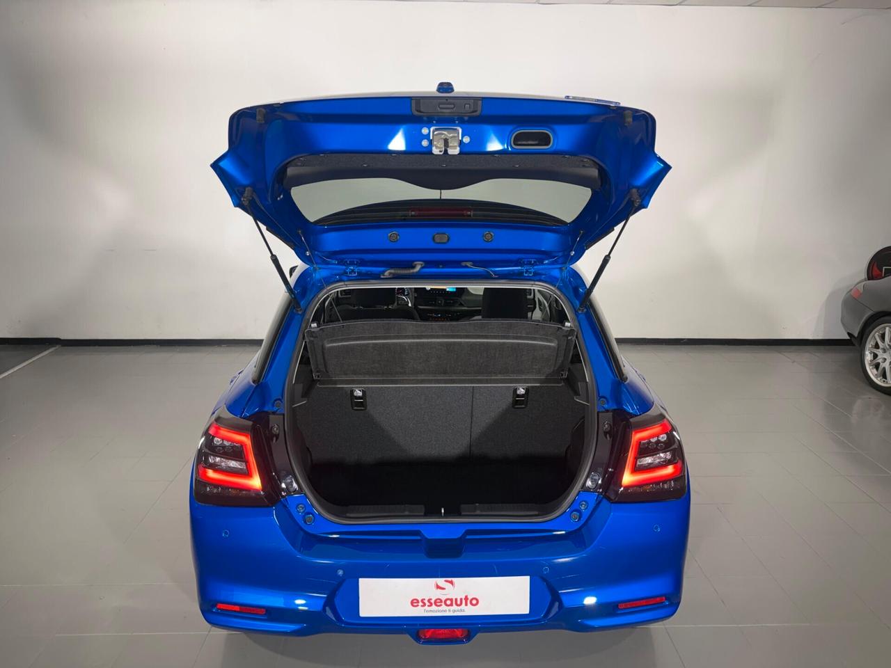 Suzuki Swift 1.2 Hybrid Top