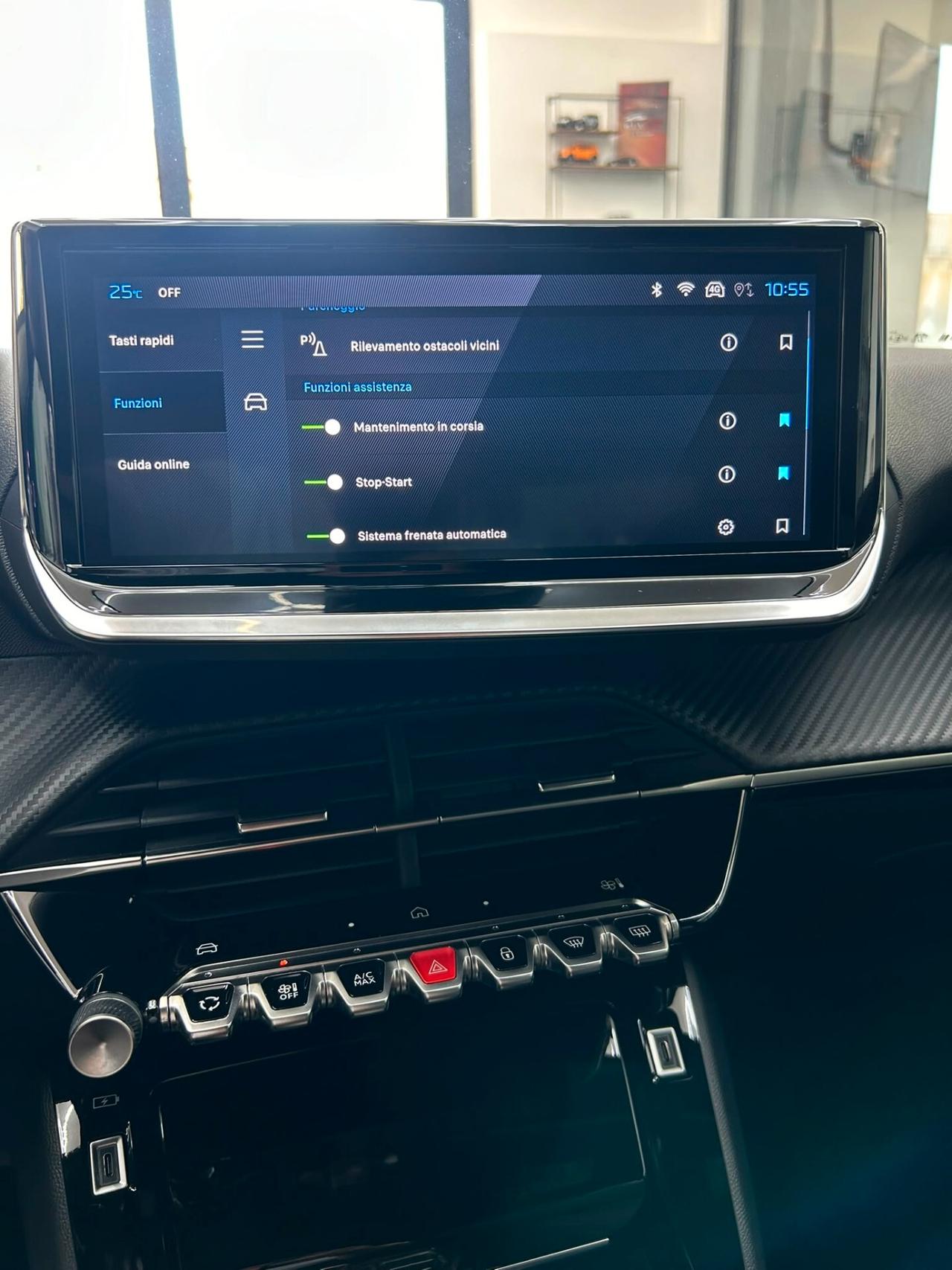 Peugeot 2008 PureTech 1.2 Benzina 130 cv S&S EAT8 Allure