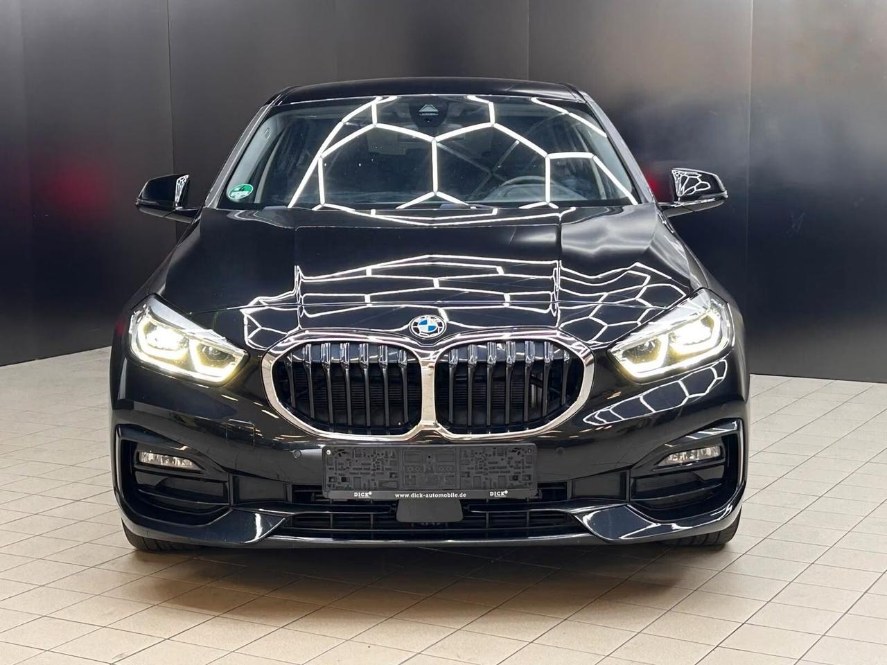 Bmw 118 118i 5p. Msport