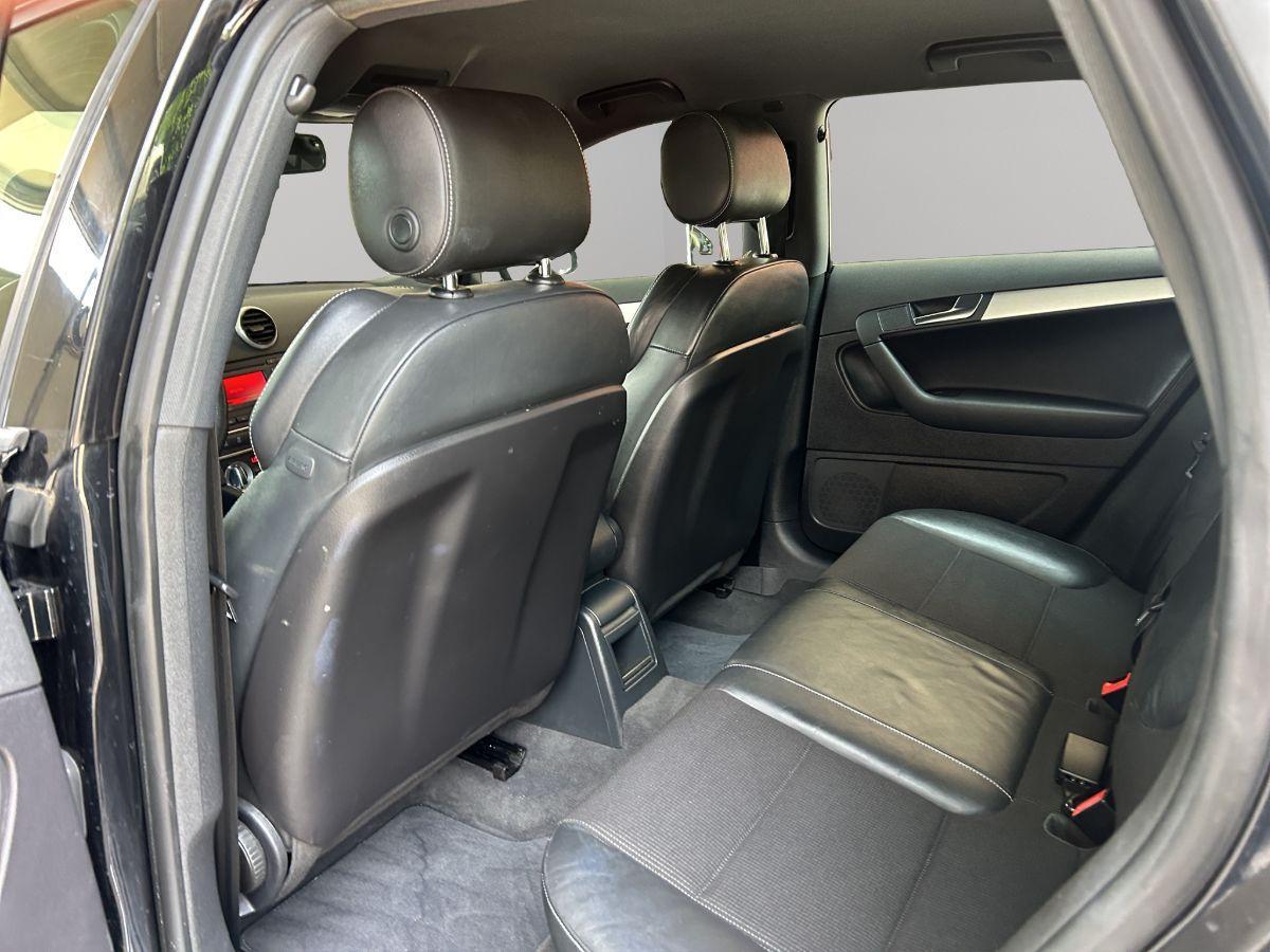AUDI - A3 Sportback - 1.6 TDI 105 F.AP. S LINE