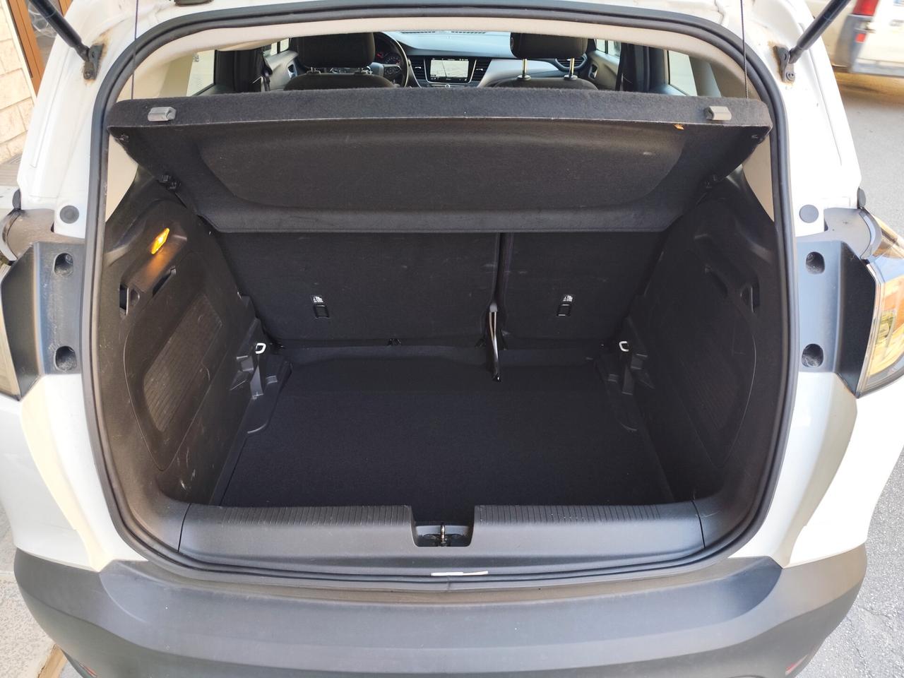 Opel Crossland 1.5 ECOTEC D 110CV NAVI PERFETTA