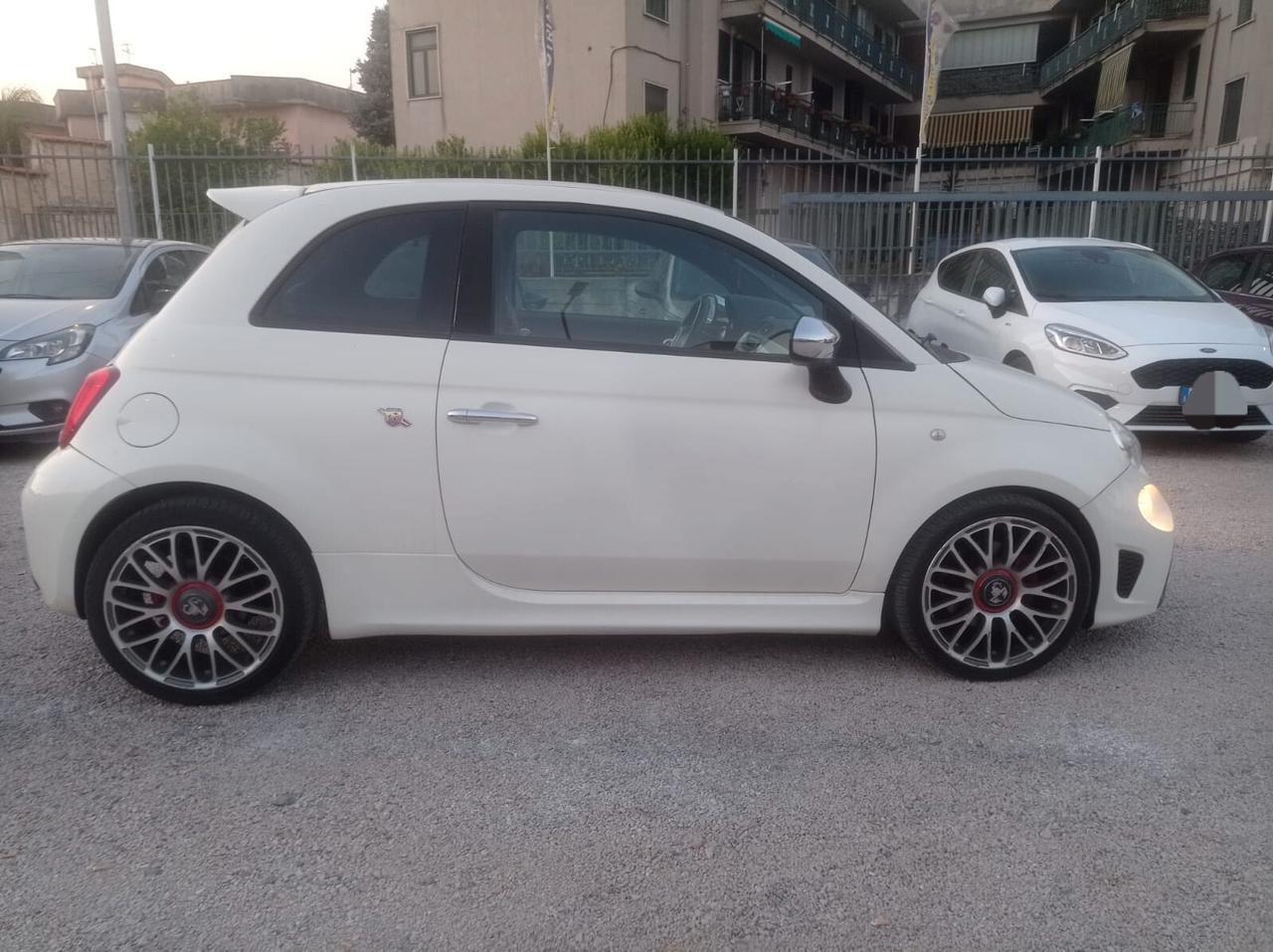 Abarth 500 1.4 Turbo T-Jet km 11000-2010