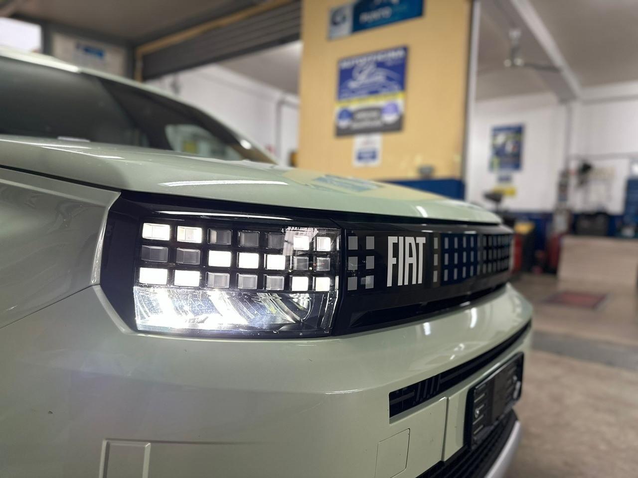 Fiat Grande Panda 1.2 Hybrid 110 CV S&S La Prima