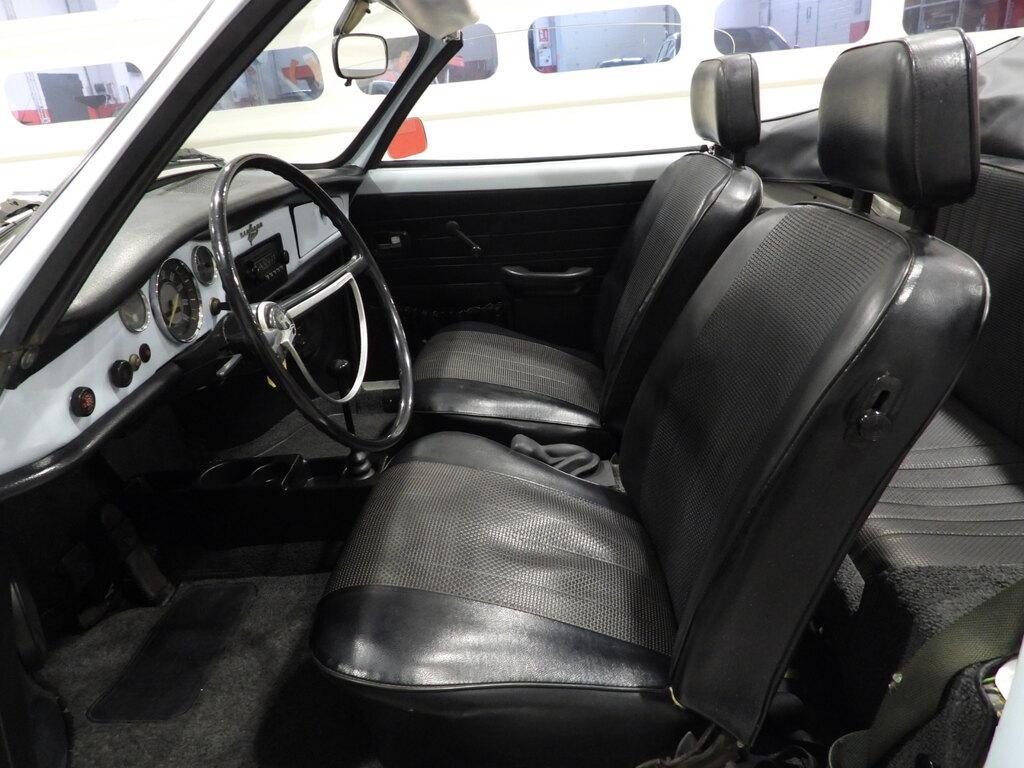 Volkswagen Golf KARMANN GHIA 1600cc CABRIOLET