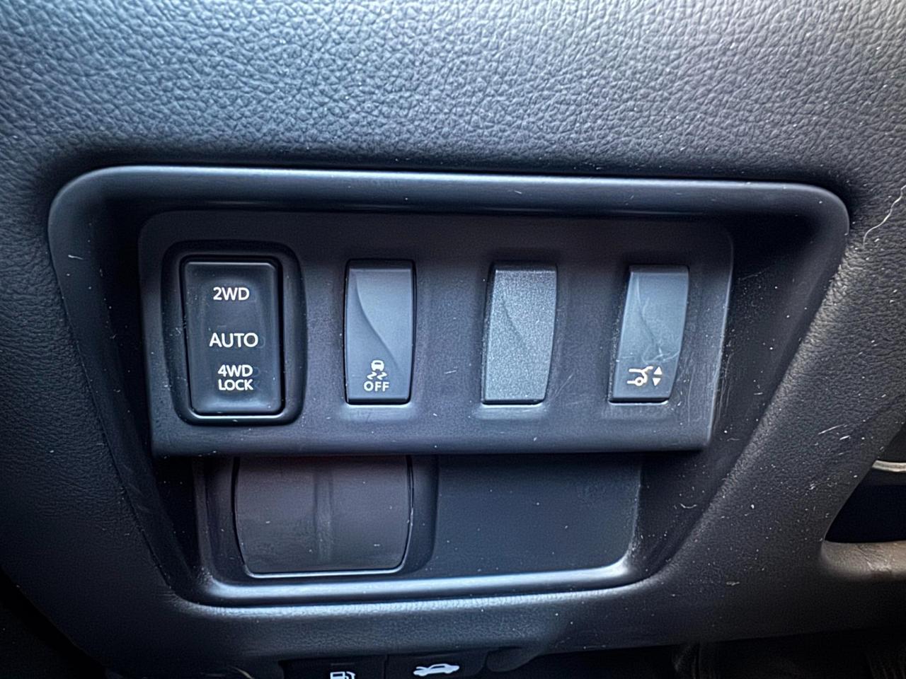 Renault Koleos 2.0 dci Initiale Paris 175cv 4x4 x-tronic