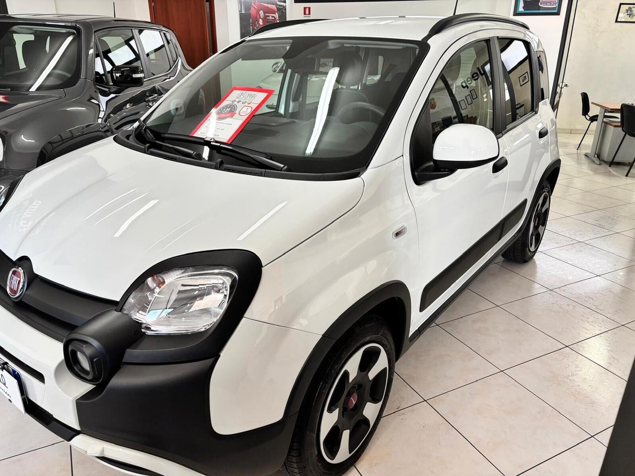 Fiat Panda Cross 1.0 FireFly S&S Hybrid