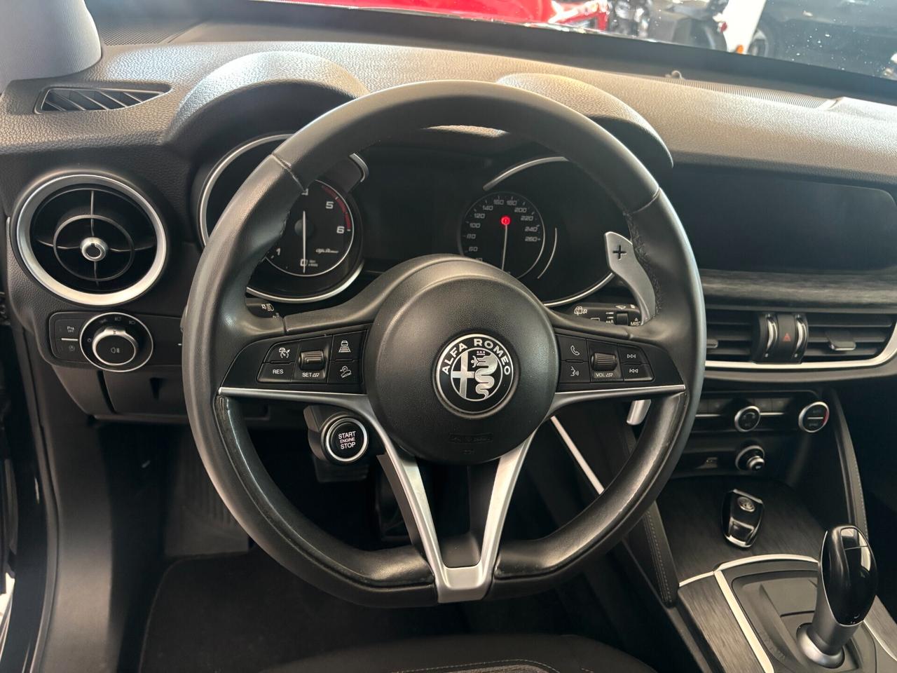 Alfa Romeo Stelvio 2.2 Turbodiesel 190 CV AT8 RWD Business