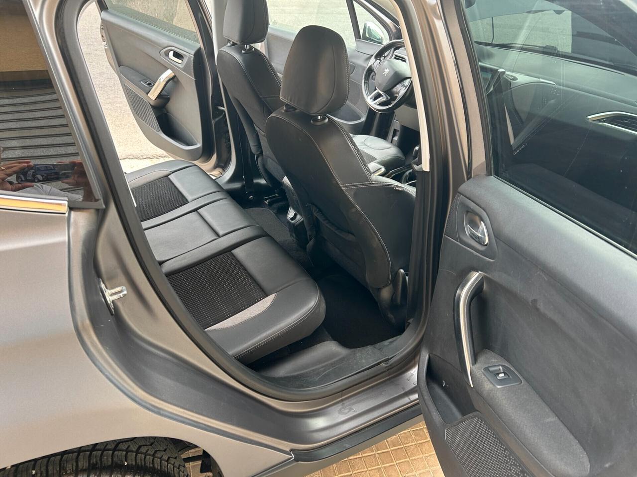 Peugeot 2008 BlueHDi 100 GT Line