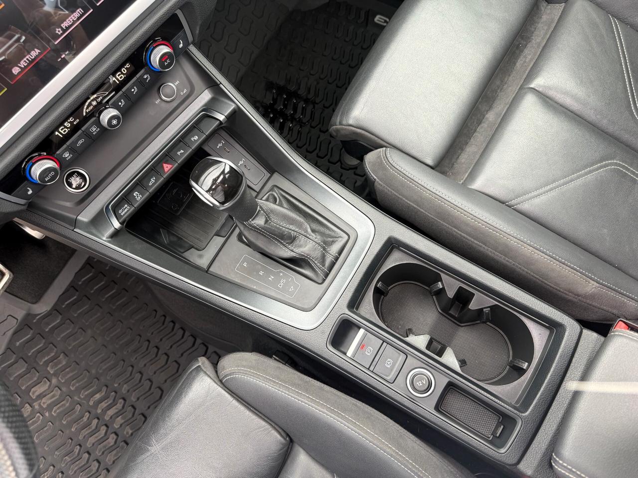 Audi Q3 45 TFSI e S tronic line edition