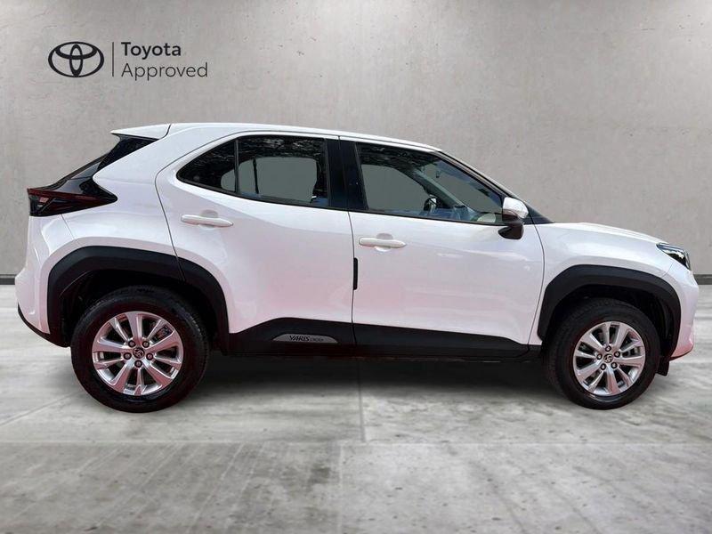 Toyota Yaris Cross 1.5h Active fwd 116cv e-cvt