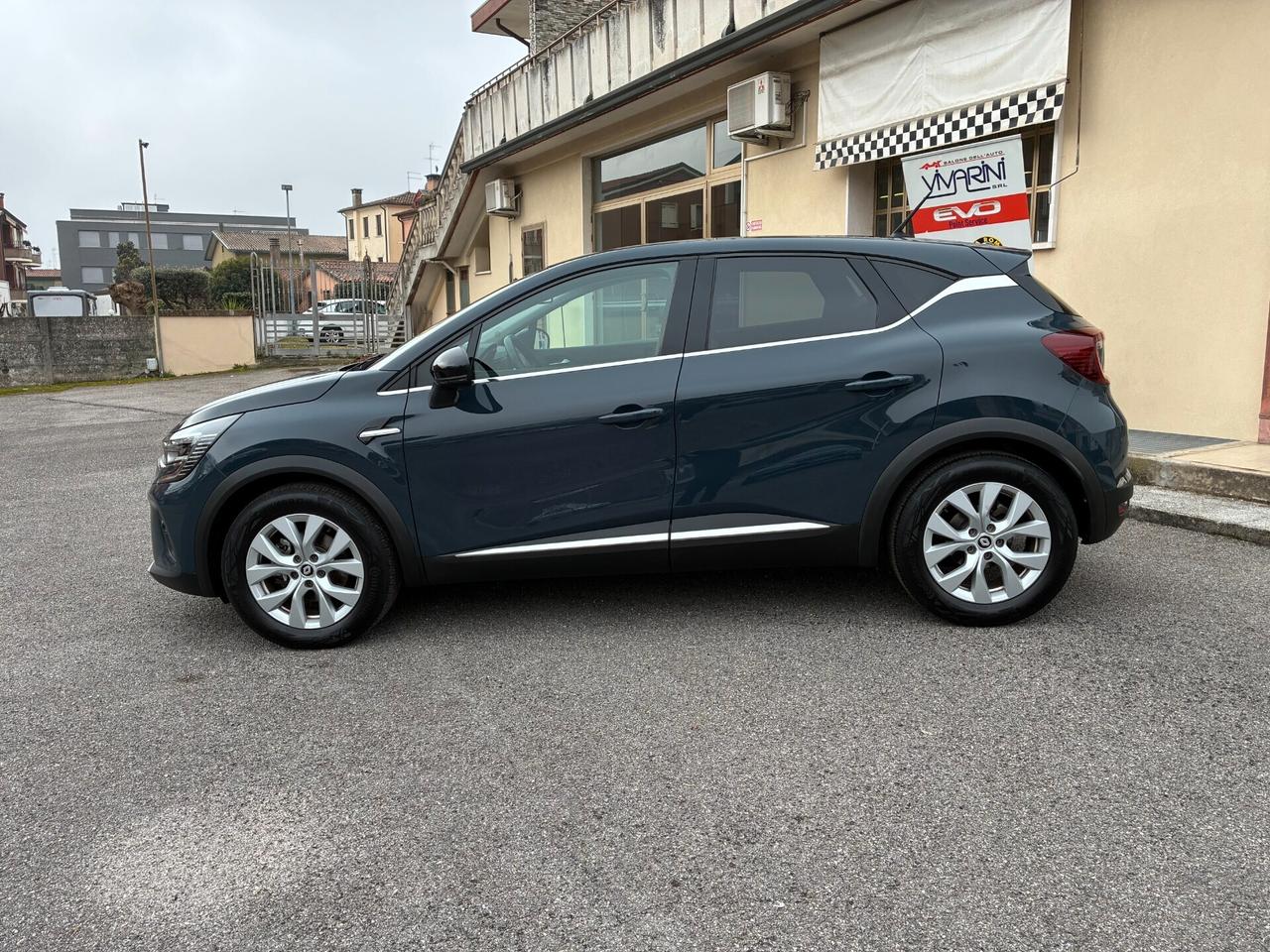 Renault Captur Full Hybrid E-Tech 145 CV Intens