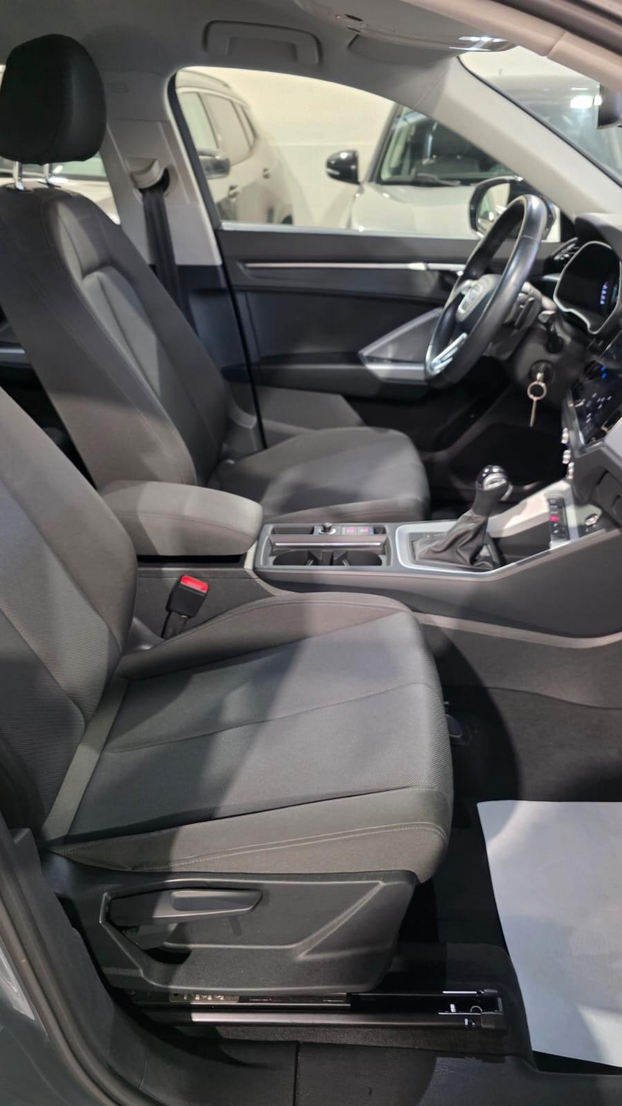 Audi Q3 SPB 35 TDI S tronic Business Plus