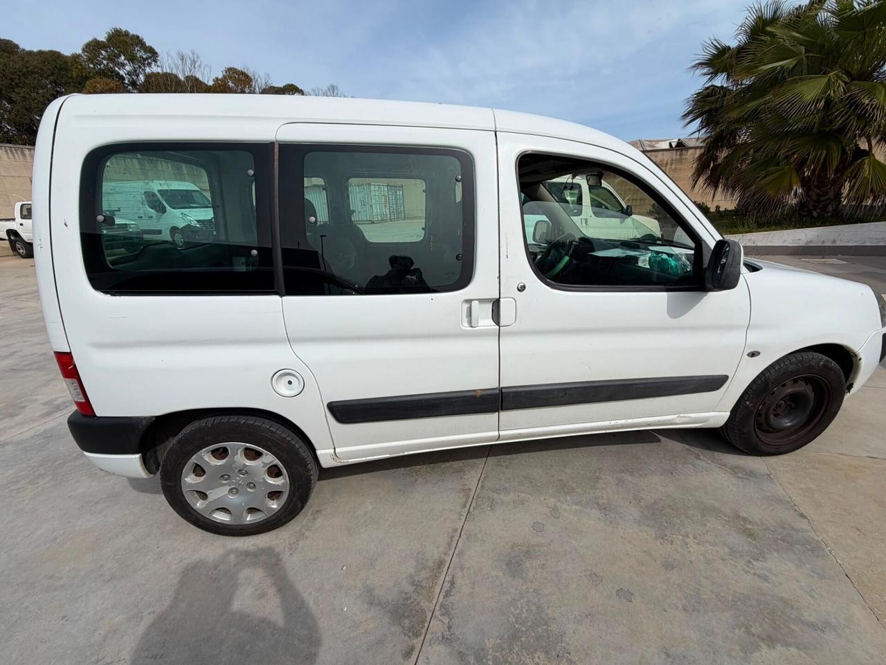 Peugeot ranch 1.6 HDi 90 cv Comfort