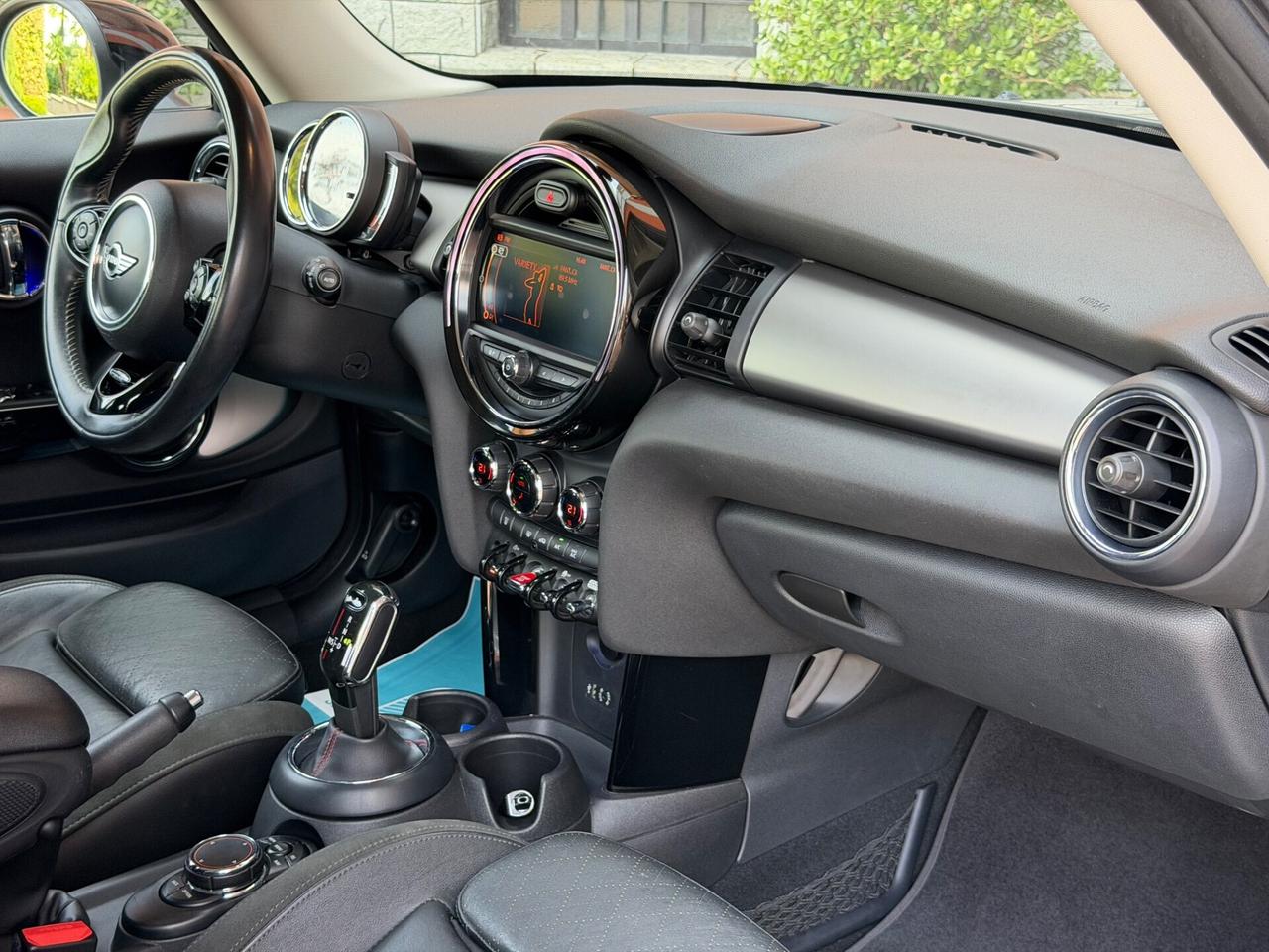 Mini 2.0 Cooper SD aut. Hype