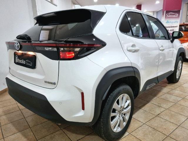 TOYOTA Yaris Cross 1.5 Hybrid 5p. E-CVT Business