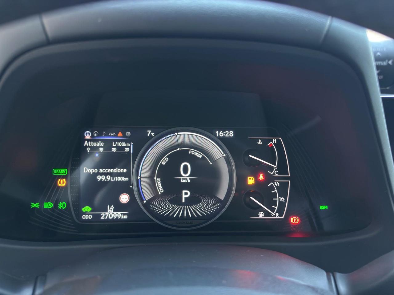 Lexus UX 250h 2.0 Design 2wd cvt