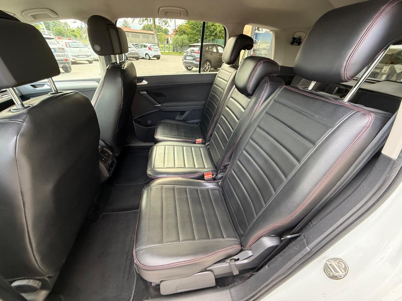 Volkswagen Touran 2.0 TDI 150 CV - 7 POSTI