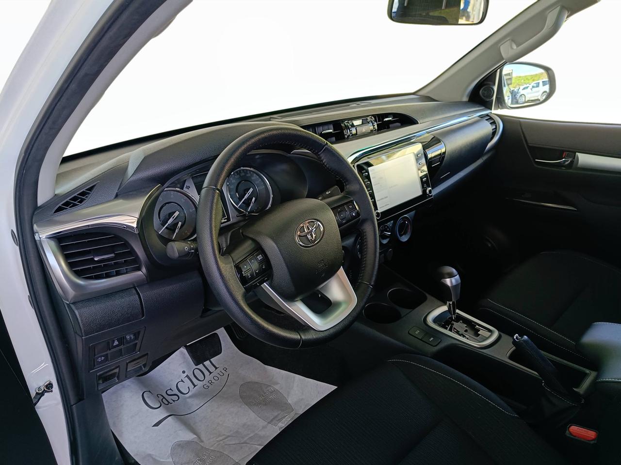 TOYOTA Hilux IV 2021 - Hilux 2.4 d-4d extra cab Comfort 4wd