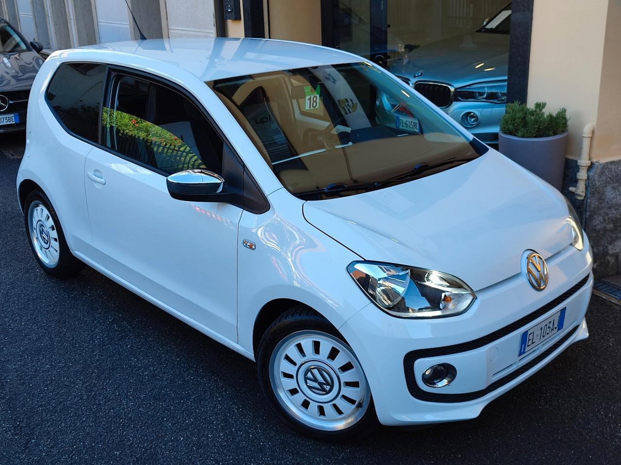 Volkswagen up! 1.0 75 CV 3p. high up! condizioni favolose!!!