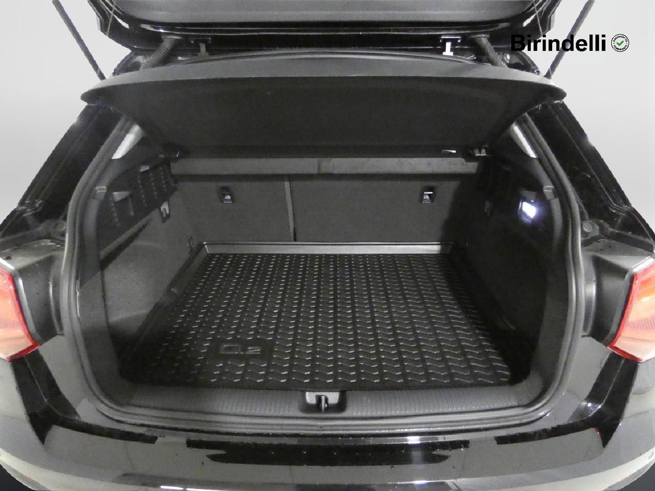 AUDI Q2 - Q2 30 TDI S tronic Admired