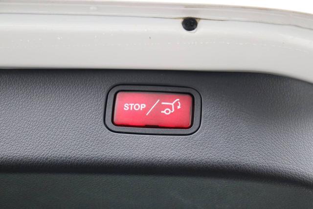 MERCEDES-BENZ C 200 d Mild hybrid S.W. Avantgarde N1 Autocarro