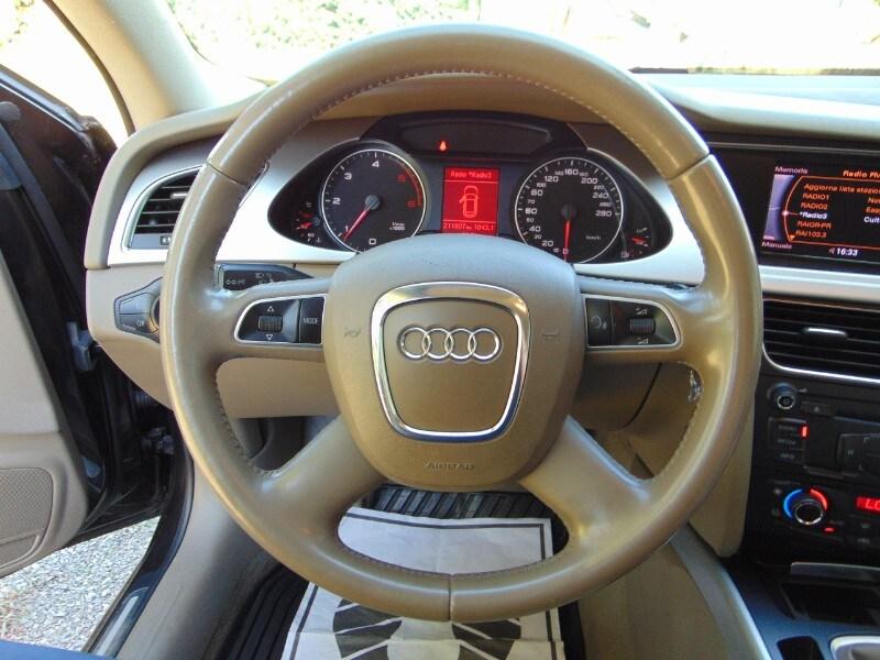 AUDI A4 4ª serie A4 Avant 2.0 TDI 143CV F.AP. ...