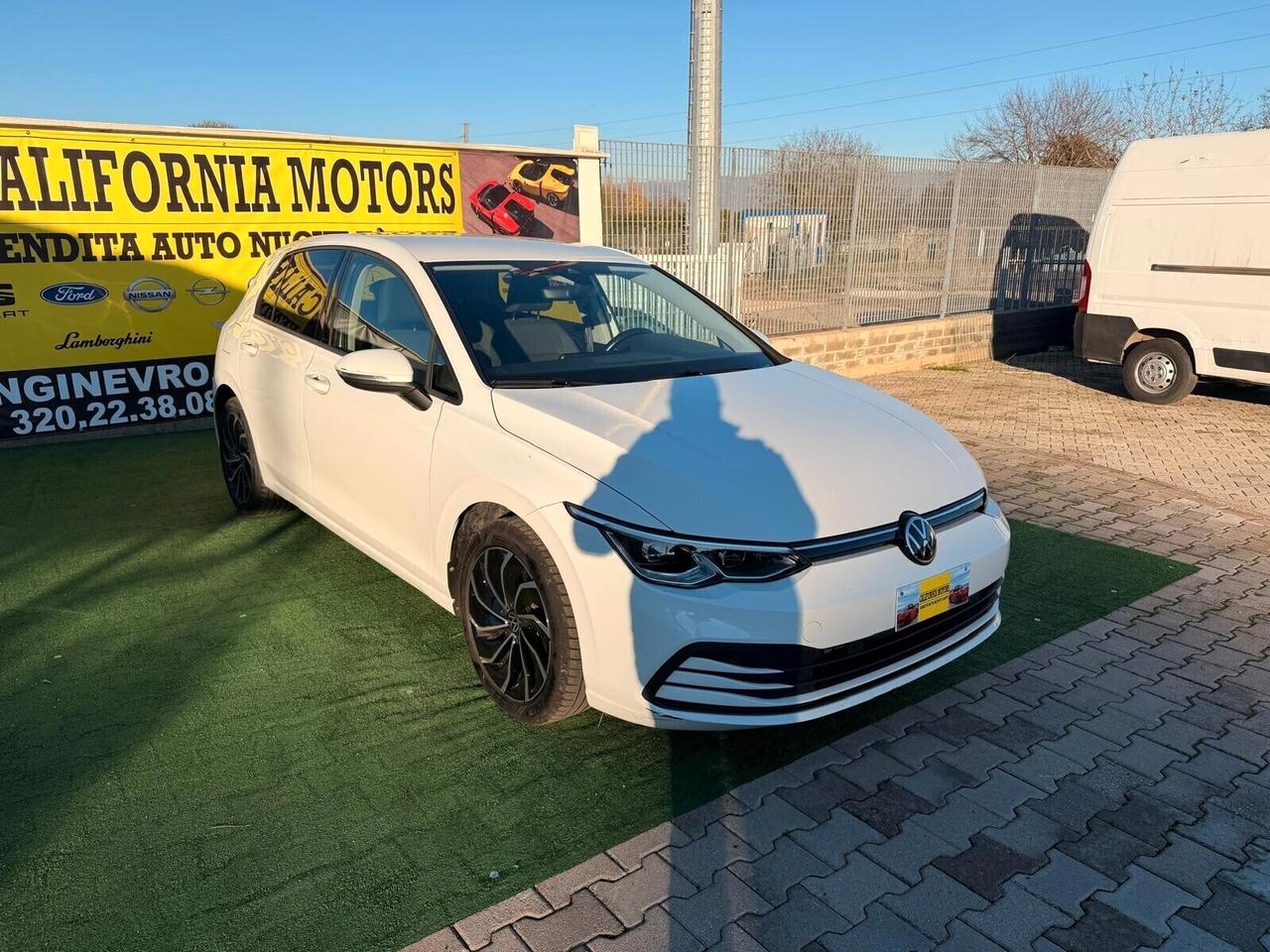 Volkswagen Golf 1.0 TSI EVO style