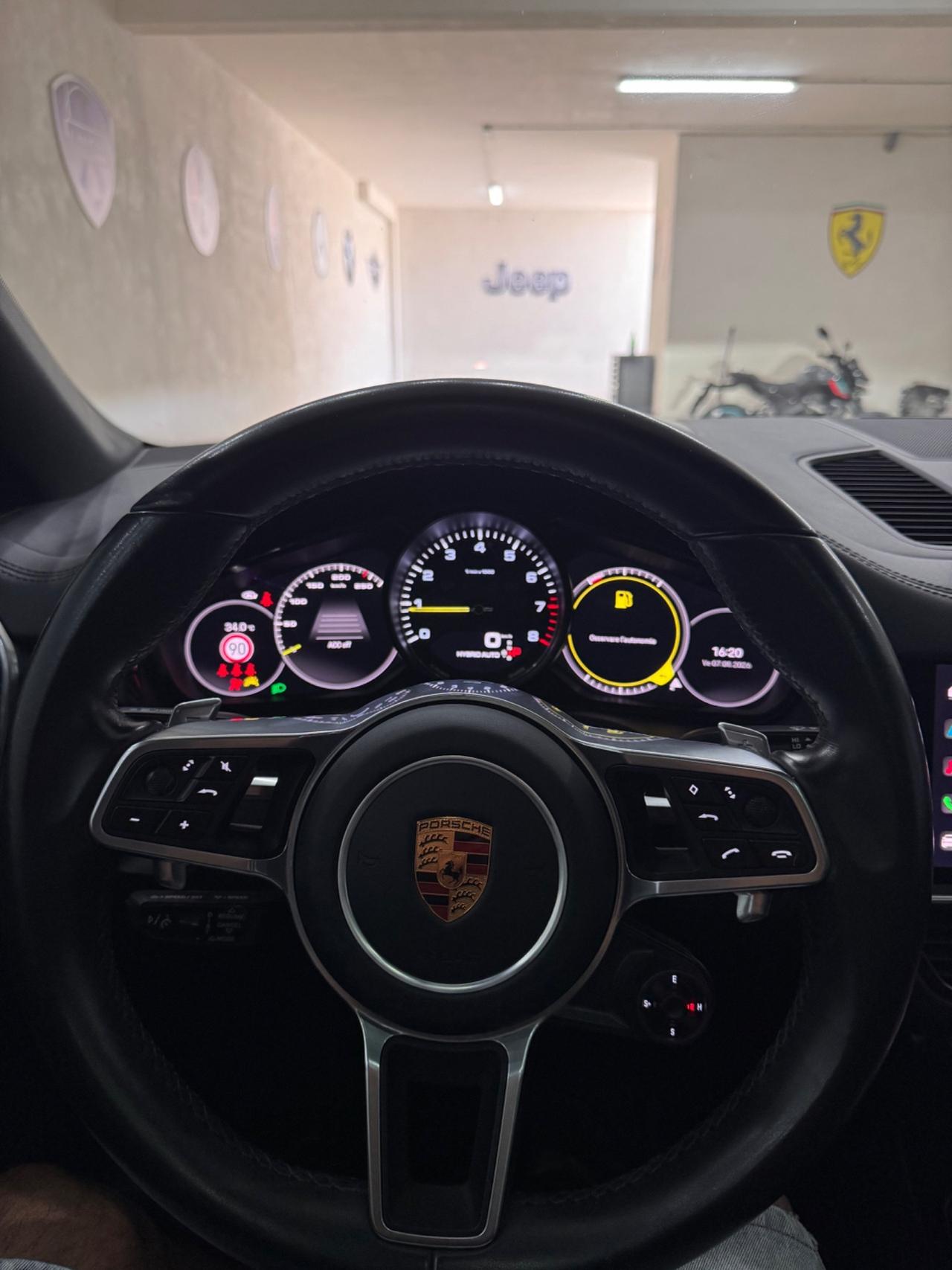 Porsche Cayenne Coupé 3.0 V6 E-Hybrid