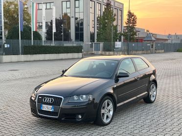 Audi A3 2.0 16V TFSI DSG Ambition