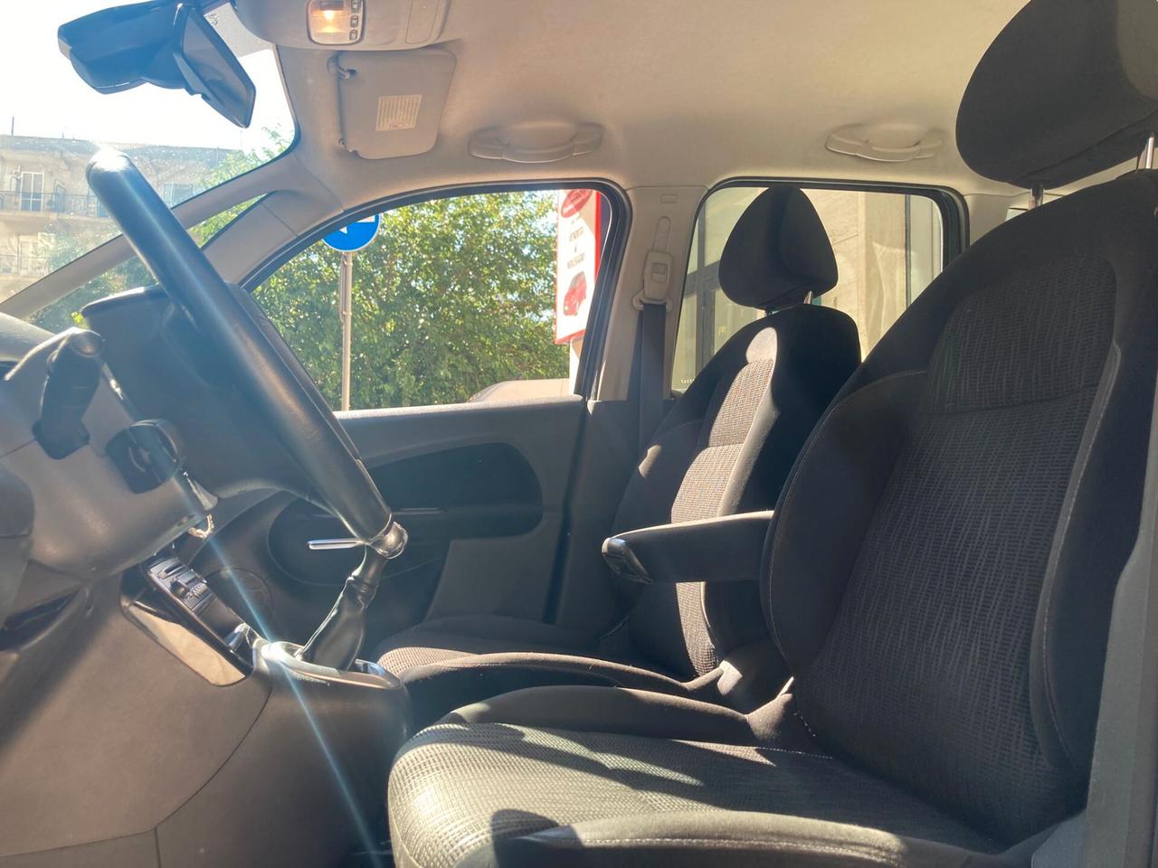 Citroen C3 Picasso 1.6HDi - IDEALE X NEOPATENTATI - 2011