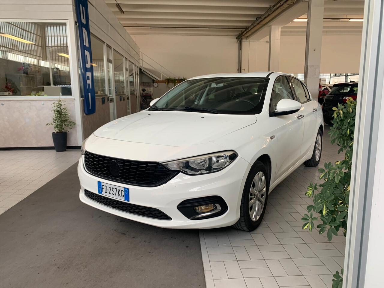 Fiat Tipo 1.4 90 CV Lounge GPL